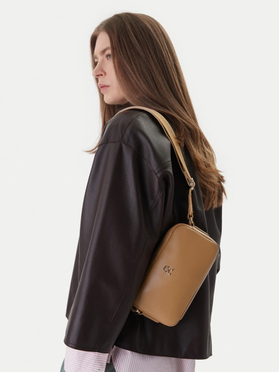 Tommy Hilfiger dámská hnědá kabelka