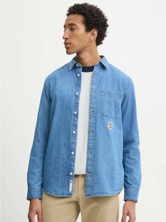 Tommy Jeans pánská modrá džínová košile