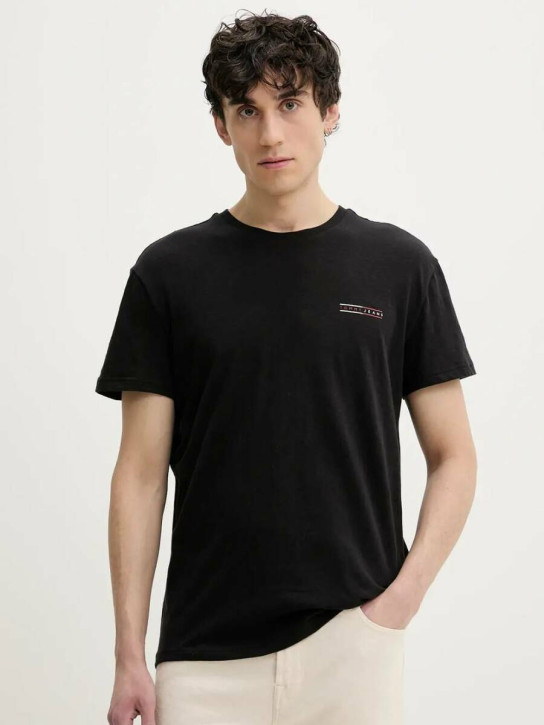 Tommy Jeans pánské černé tričko