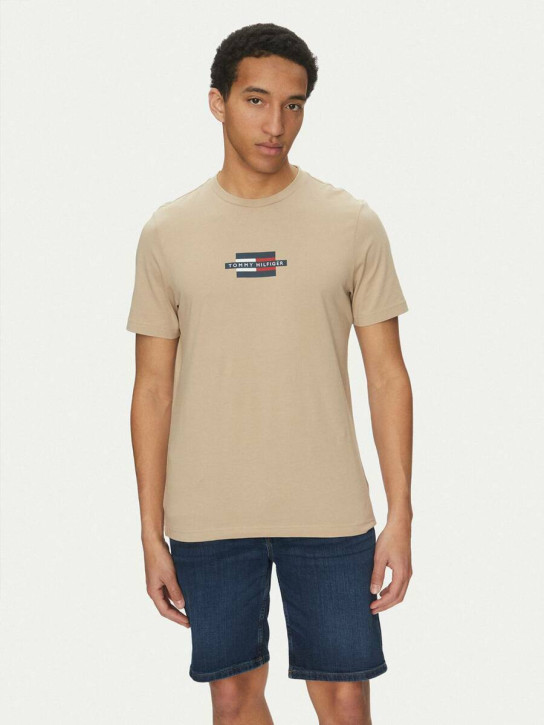 Tommy Hilfiger pánské béžové tričko Flag