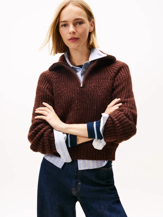 Tommy Jeans dámský hnědý svetr