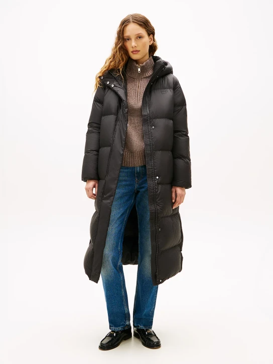 Tommy Hilfiger dámská černá péřová bunda