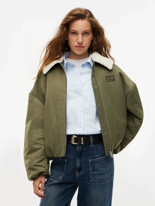 Tommy Jeans dámská zelená bunda