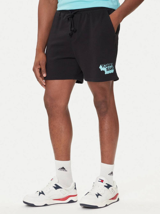 Tommy Jeans pánské černé šortky
