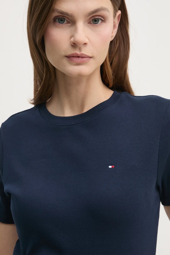 detail Tommy Hilfiger dámské basic triko